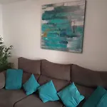 Apartment 1-bed Sleeps 2 Sunbeds & Towels
