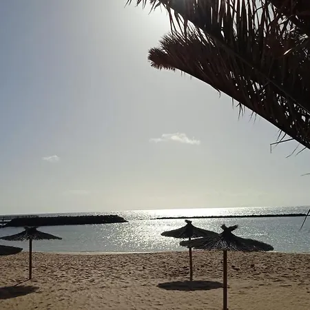 1-bed Sleeps 2 Sunbeds & Towels Apartament Caleta De Fuste