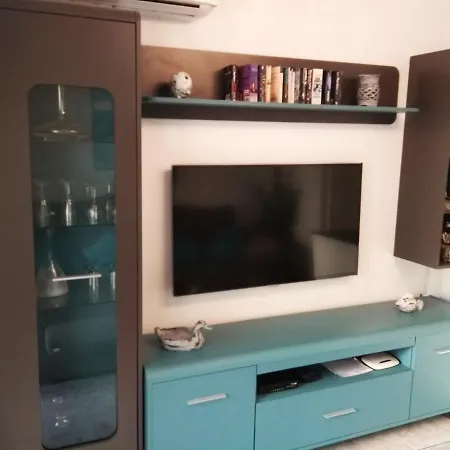 1-bed Sleeps 2 Sunbeds & Towels Apartament