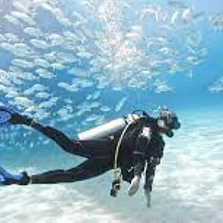 1-bed Sleeps 2 Sunbeds & Towels Apartament *