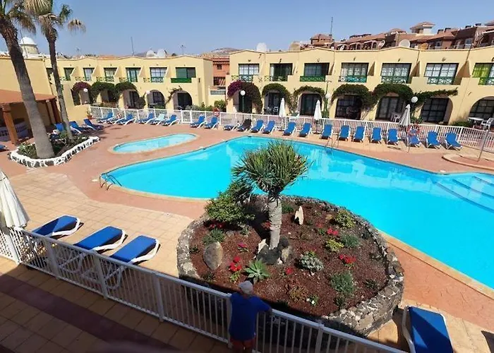 1-bed Sleeps 2 Sunbeds & Towels Apartamento *